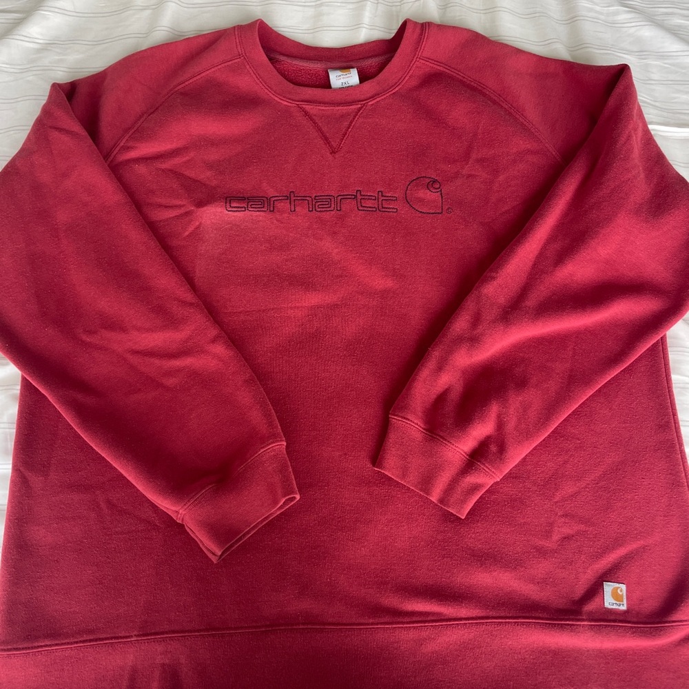 Vintage Carhartt Men's Red Crewneck Sweatshirt